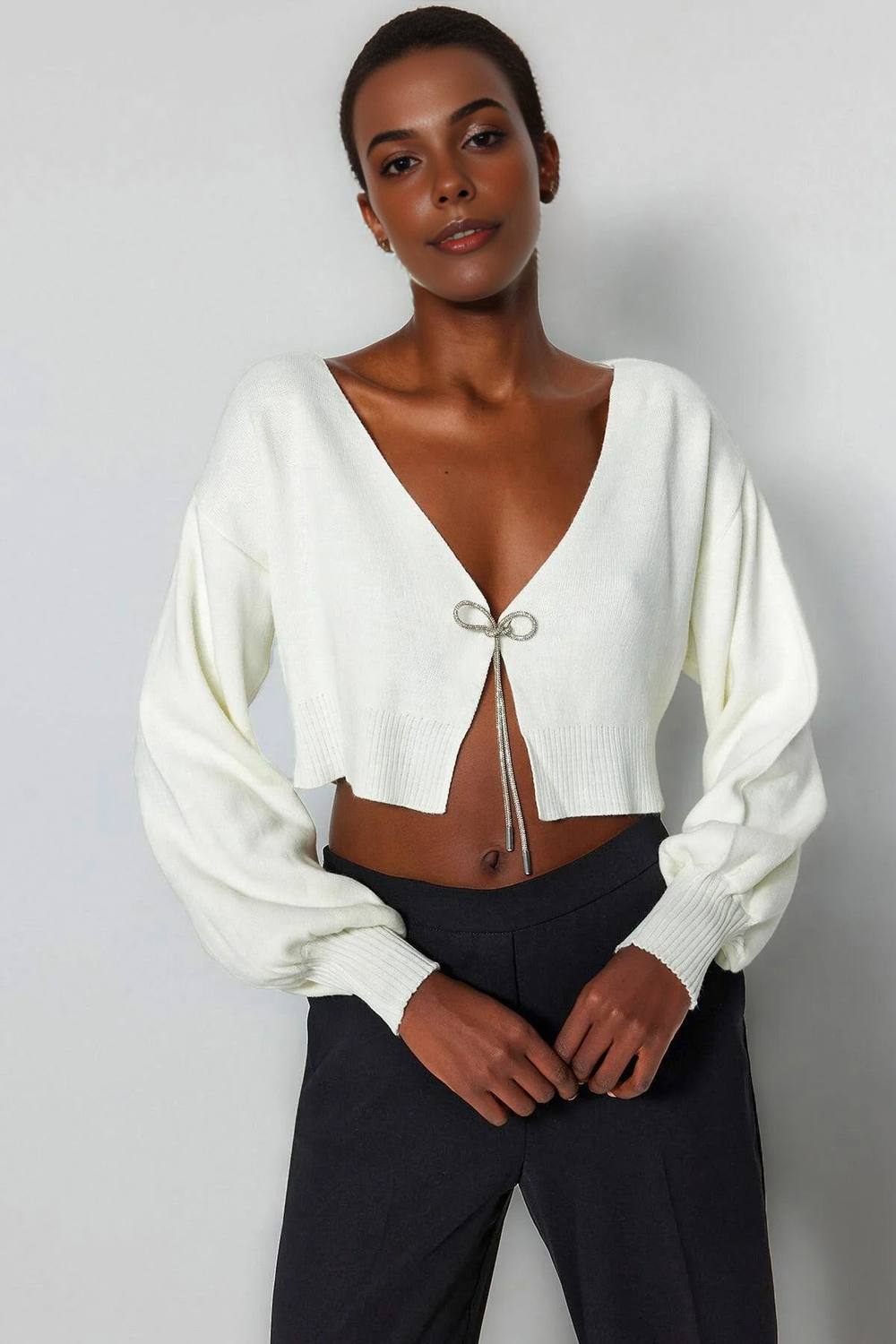 Wovcor Super Crop Knit Cardigan With Bow Detail In White