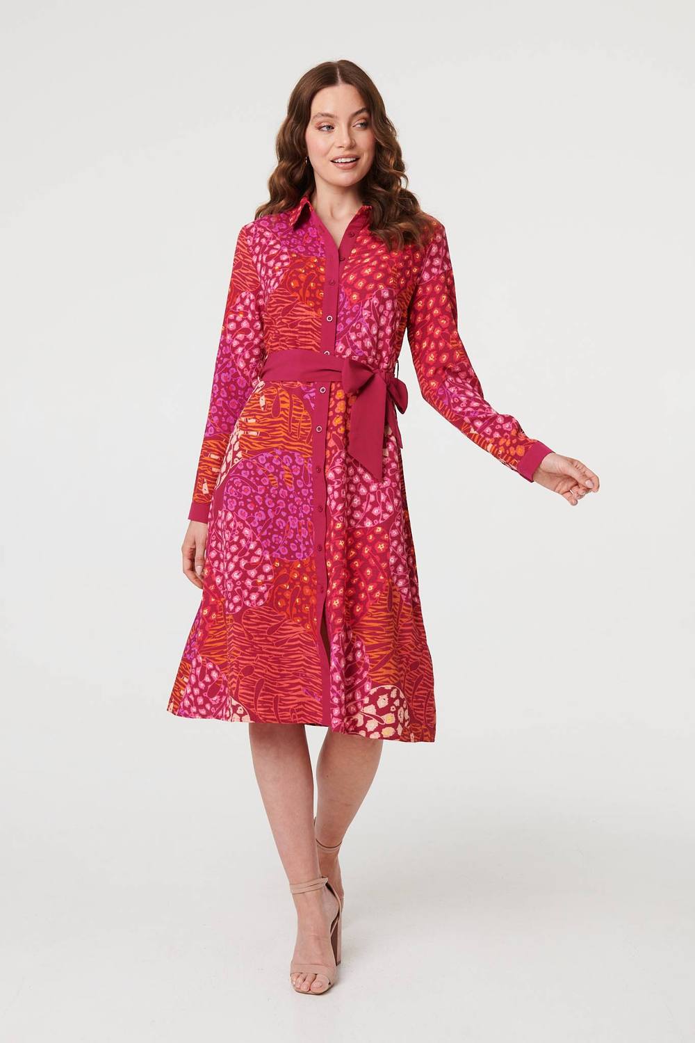 Izabel London Printed Long Sleeve Collared Midi Dress In Pink