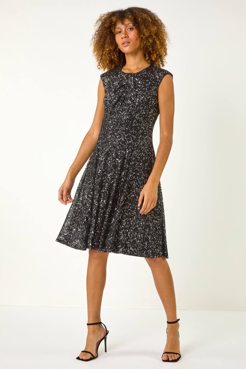 Roman Sequin Twist Front Stretch Dress In Black