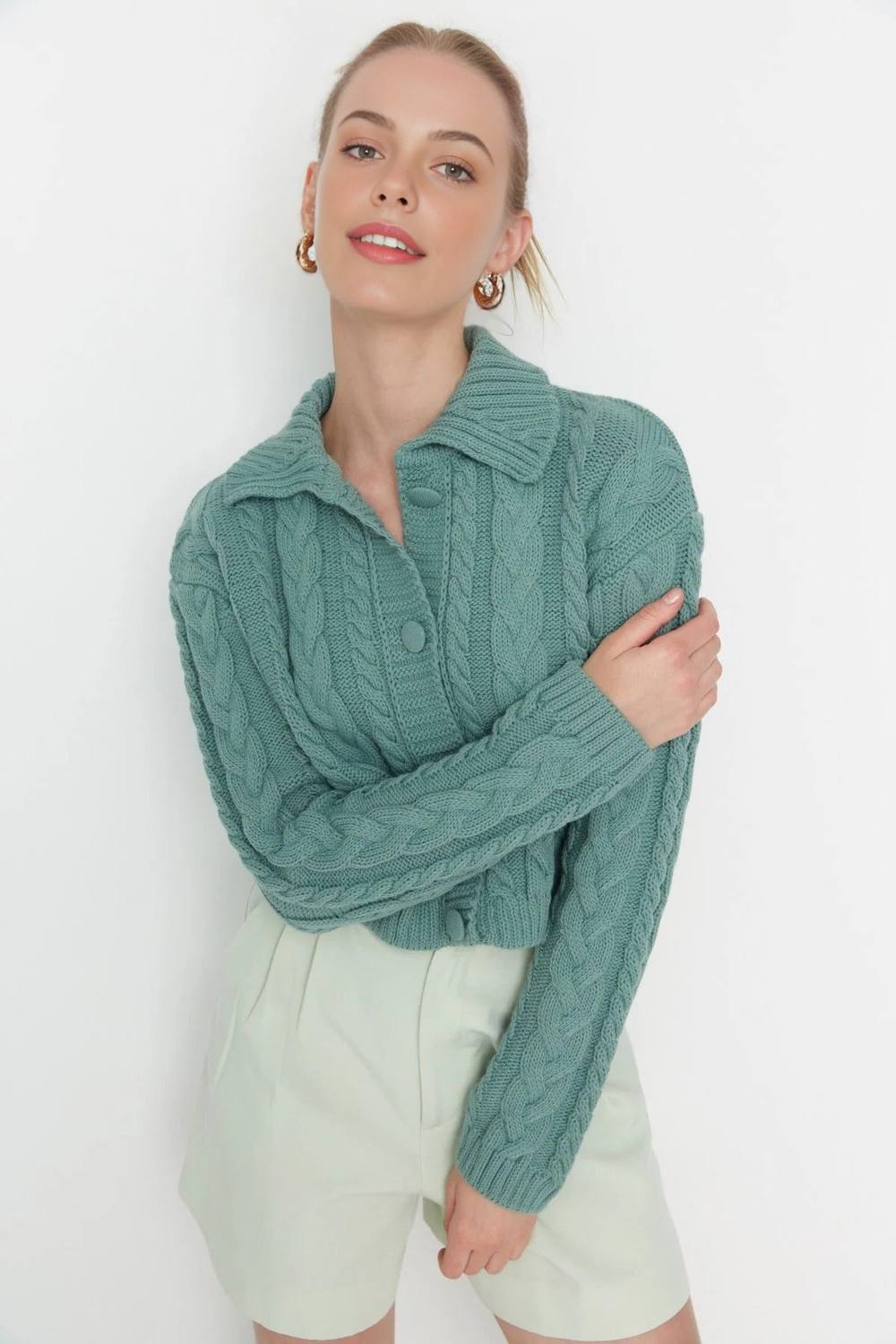 Wovcor Classic Cable Knit Polo Cardigan In Mint