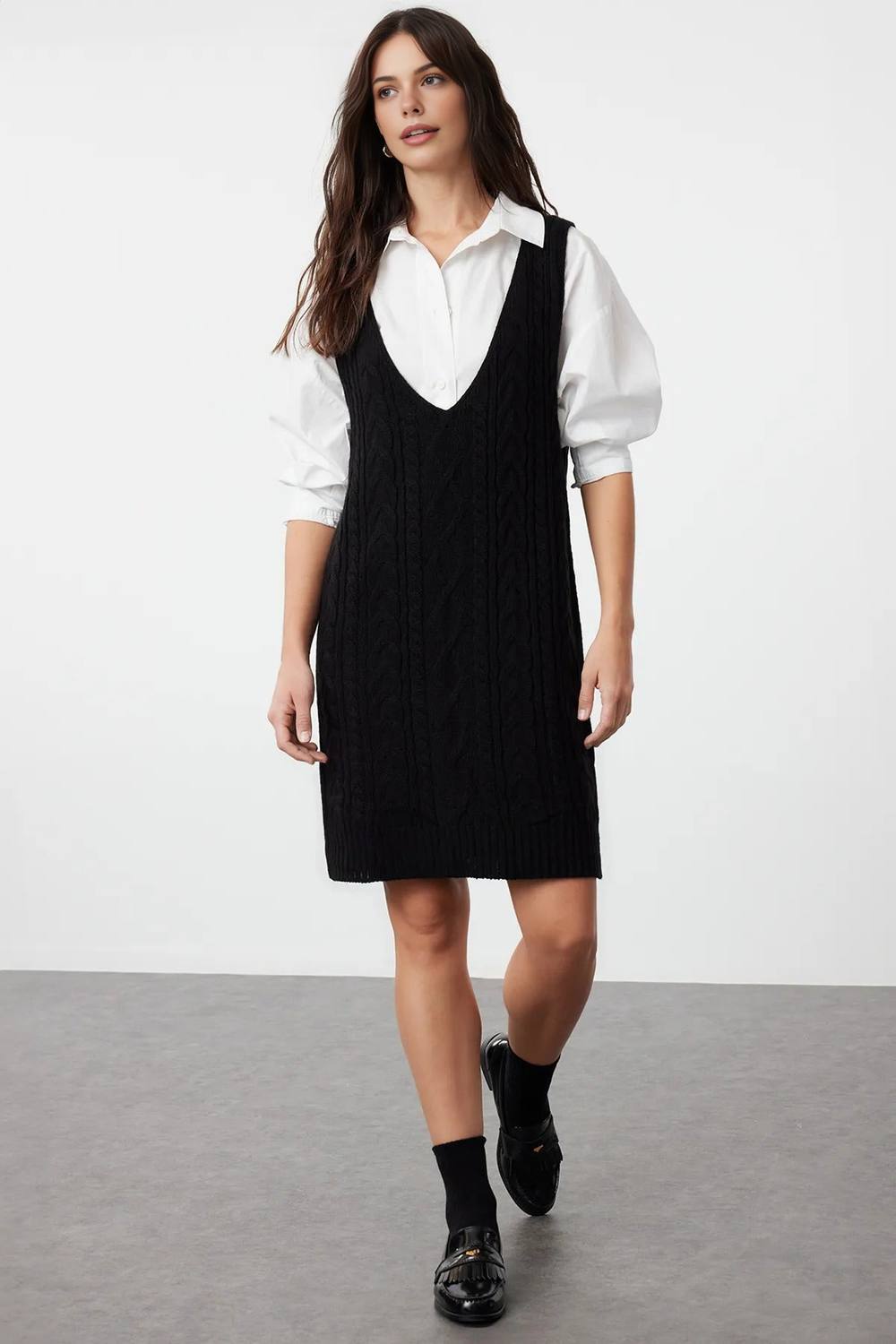 Wovcor Cable Knit Mini Vest Dress With V Neck In Black