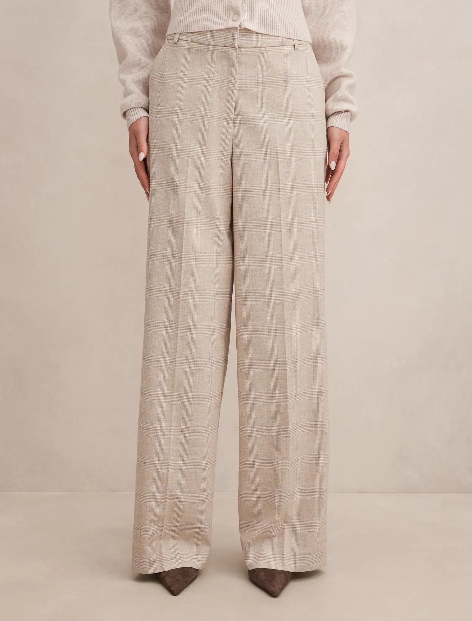 Forever New Women's Lottie Check Wide Leg Trousers in Beige Check Suit, Size Recycled PolyesterViscoseElastane