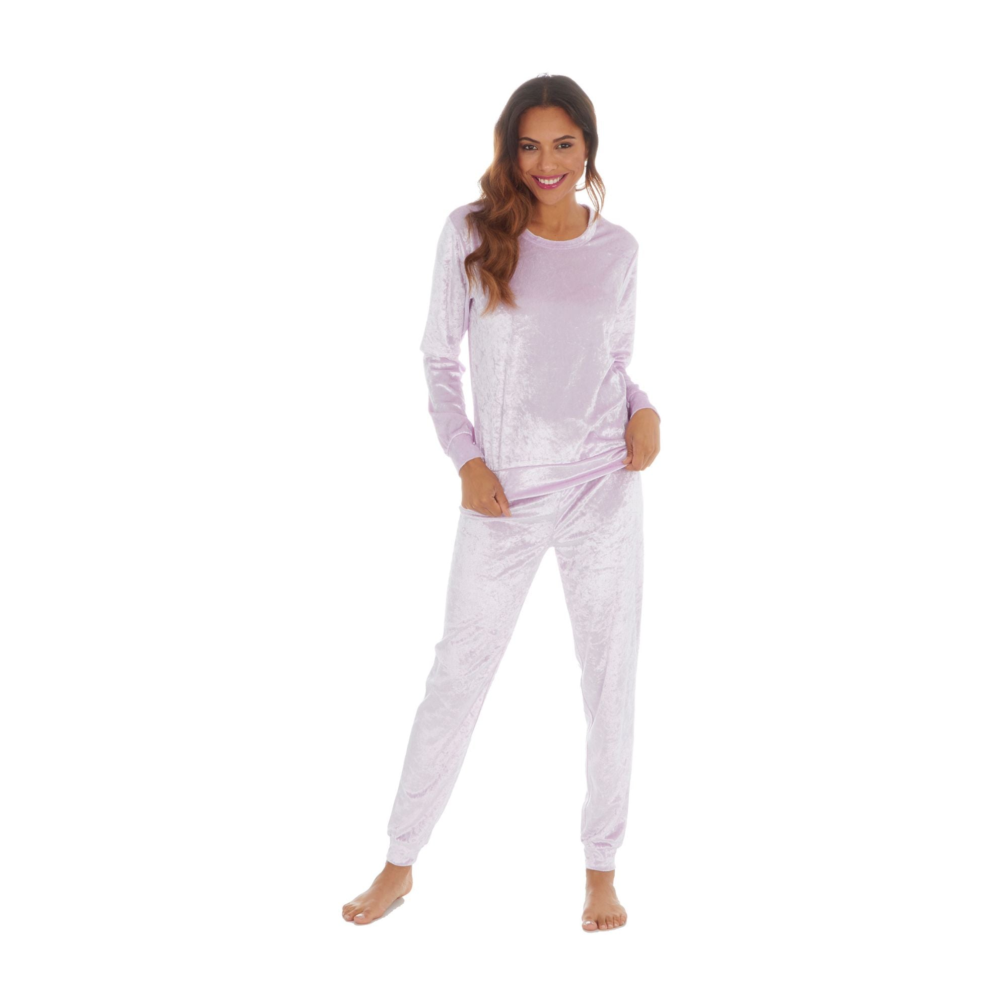 Ladies Velvet Lounge Suit: Cozy Crushed Fleece Pyjamas Set for Winter Comfort - Lilac
