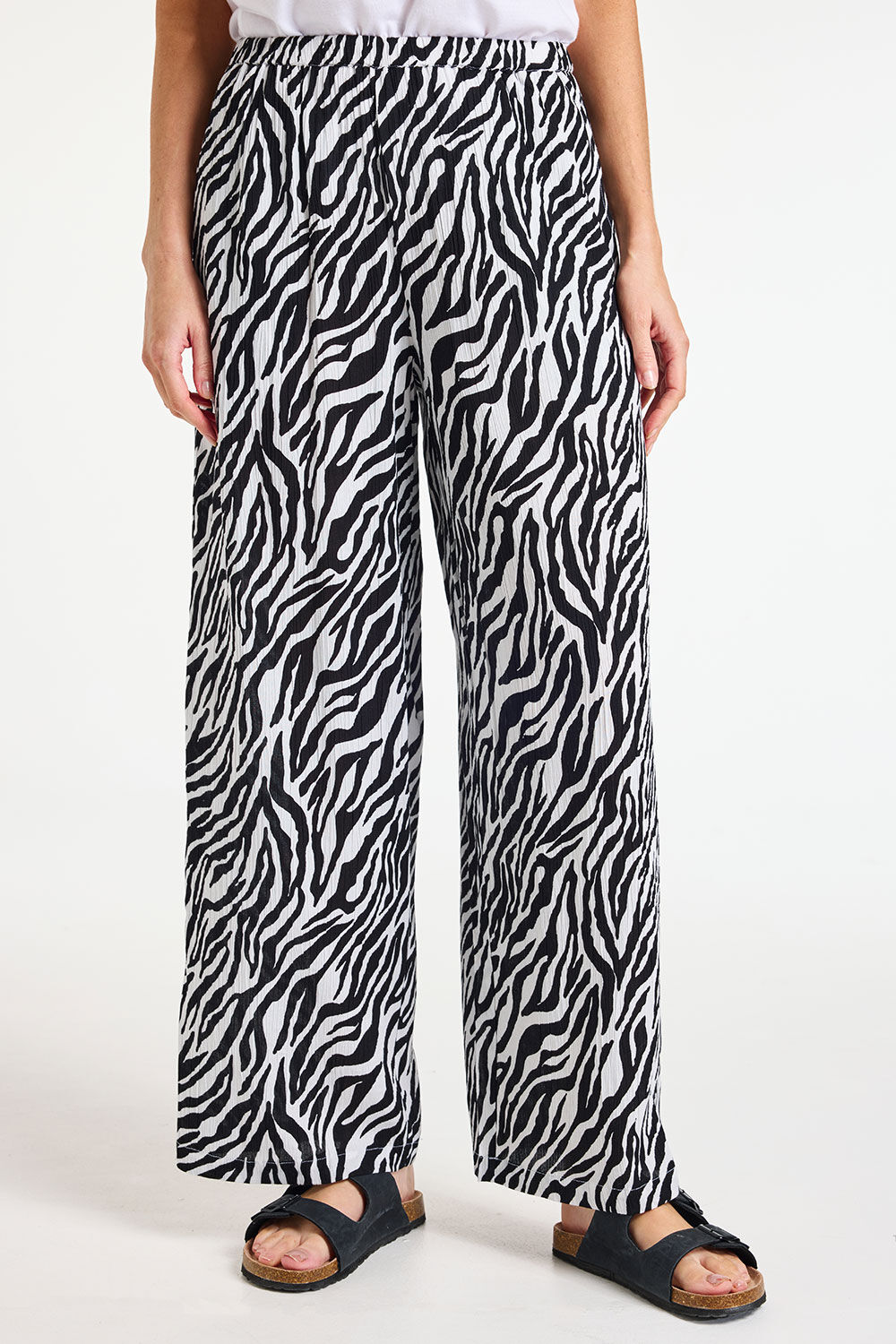 Bonmarche Black Zebra Print Wide Leg Crinkle Trousers, Size: