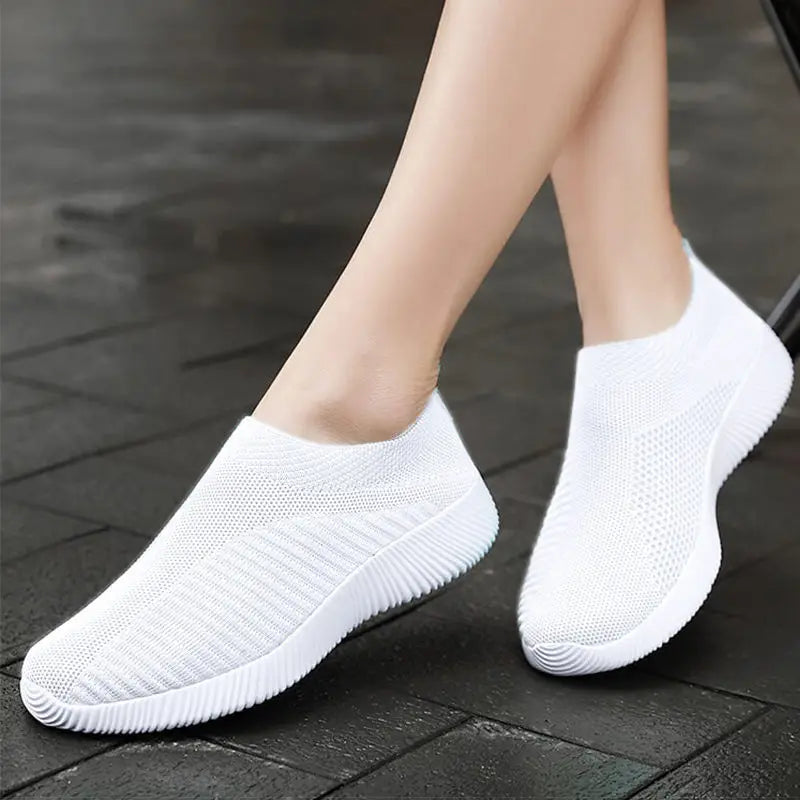 Women Vulcanized Shoes High Quality Women Sneakers Slip On Flats Shoes Women Loafers Plus Size Walking Flat