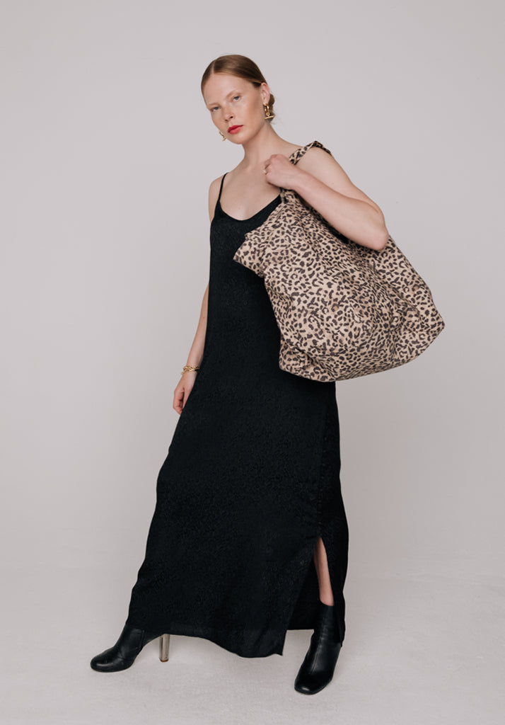 Tara Animal Print Tote Bag In Brown