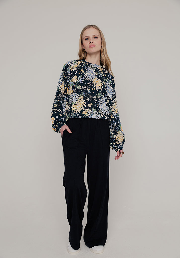 Helena Bow Detail Kyoto Floral Print Blouse In Navy