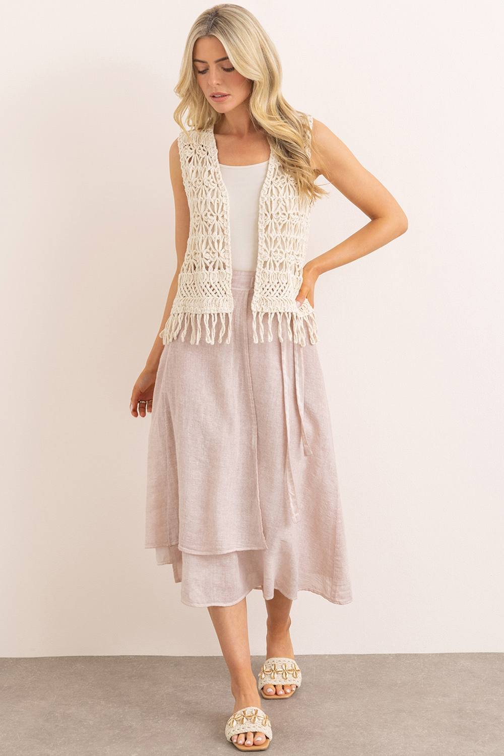 Klass. Linen Blend Mock Wrap Midi Skirt In Dusty Pink