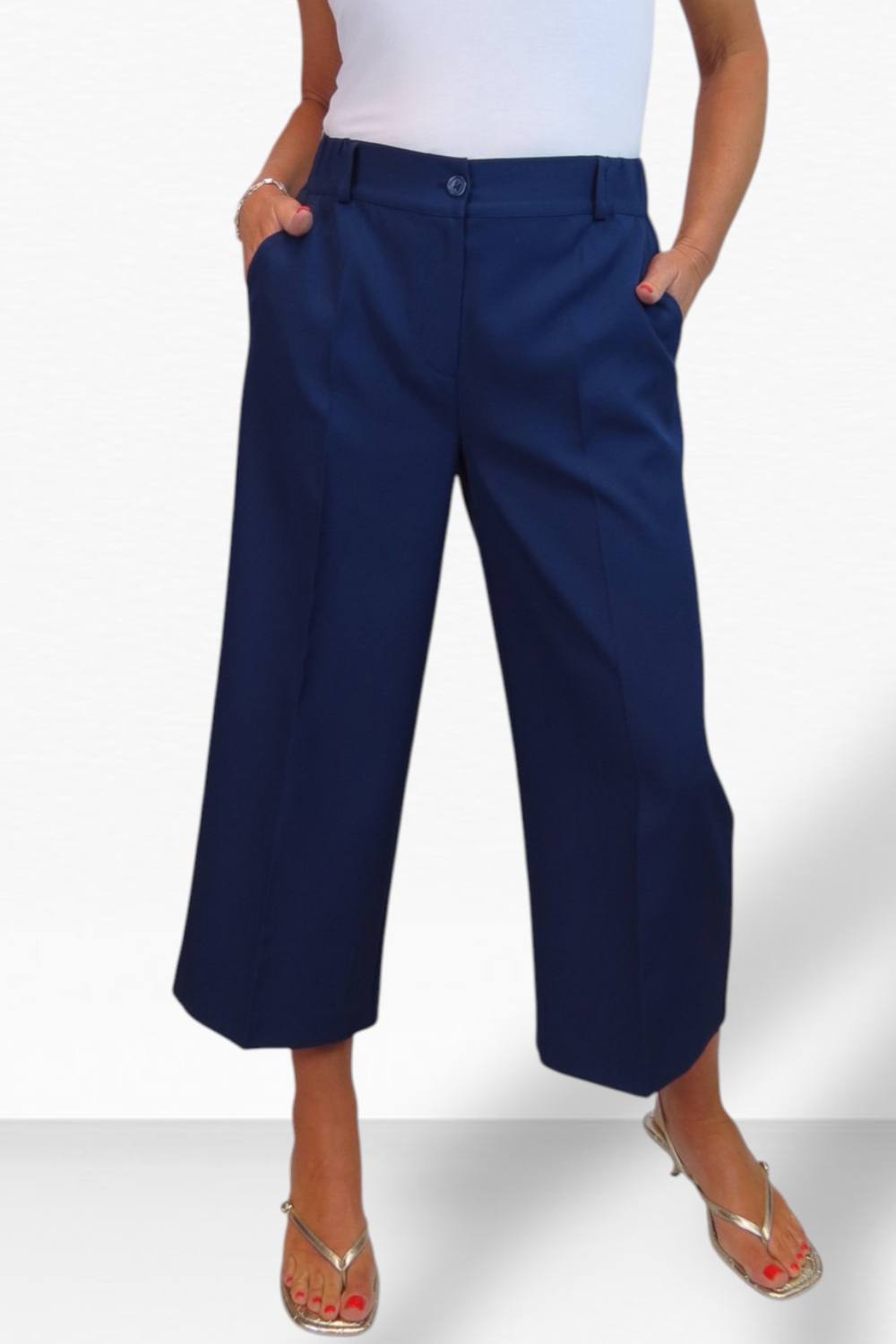 Paulo Due Wide Leg Cropped Tailored Trousers In Navy