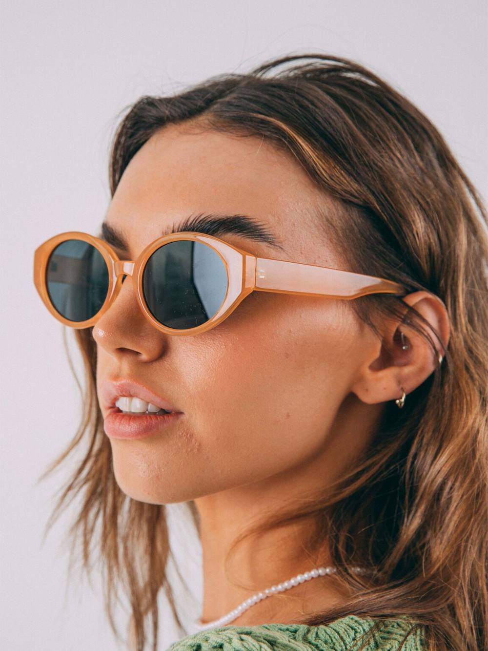 Svnx Oval Plastic Frame Sunglasses In Yellow