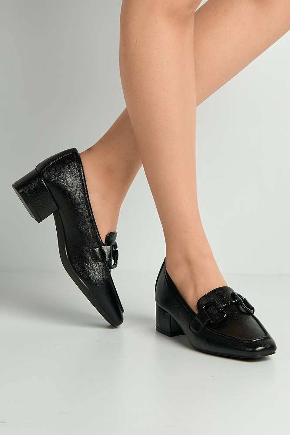 Miss Diva Keona Horsebit Detail Block Heel Loafers In Black