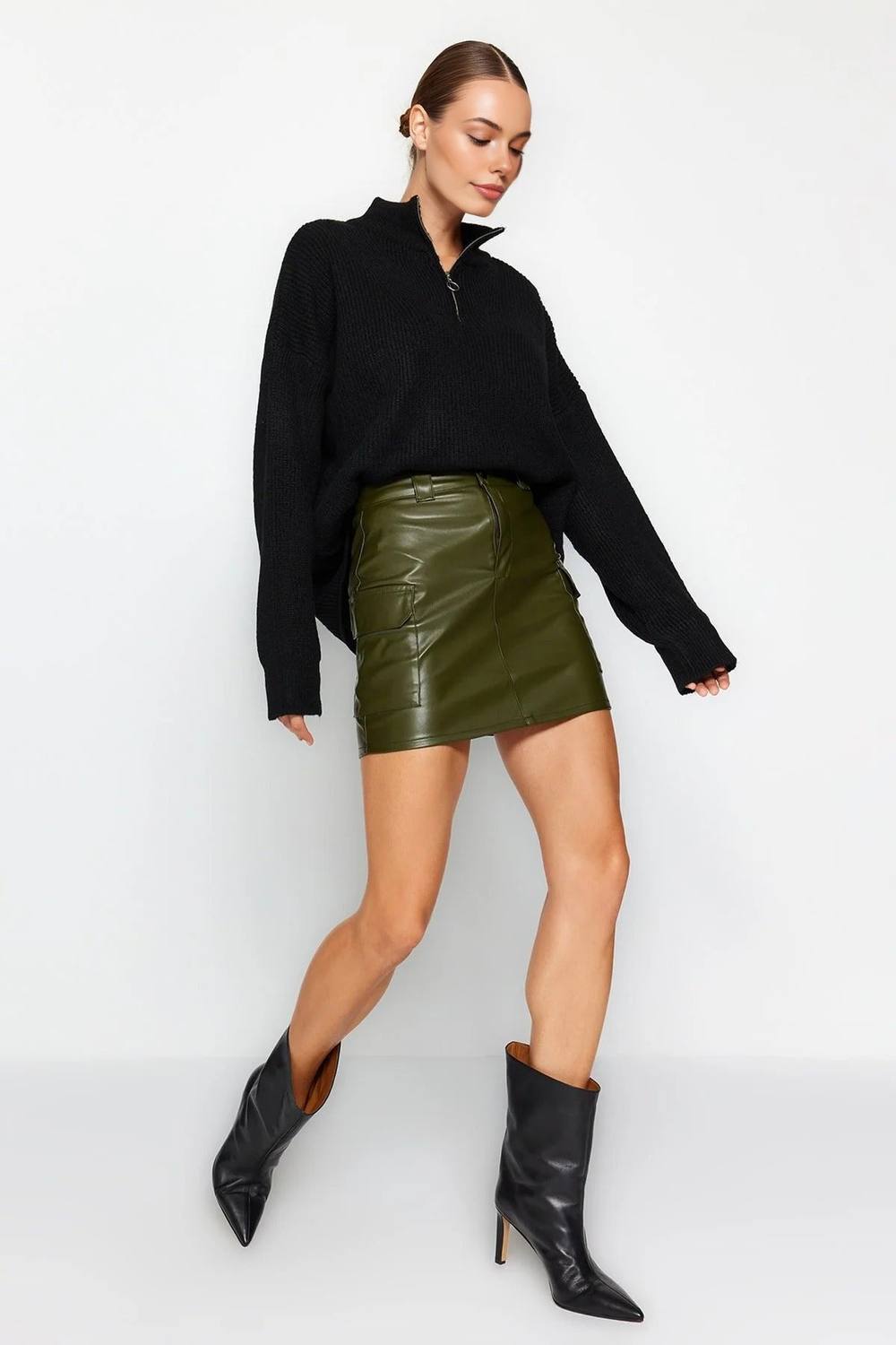 Wovcor High Waist Faux Leather Mini Cargo Skirt With Pocket Detail In Khaki