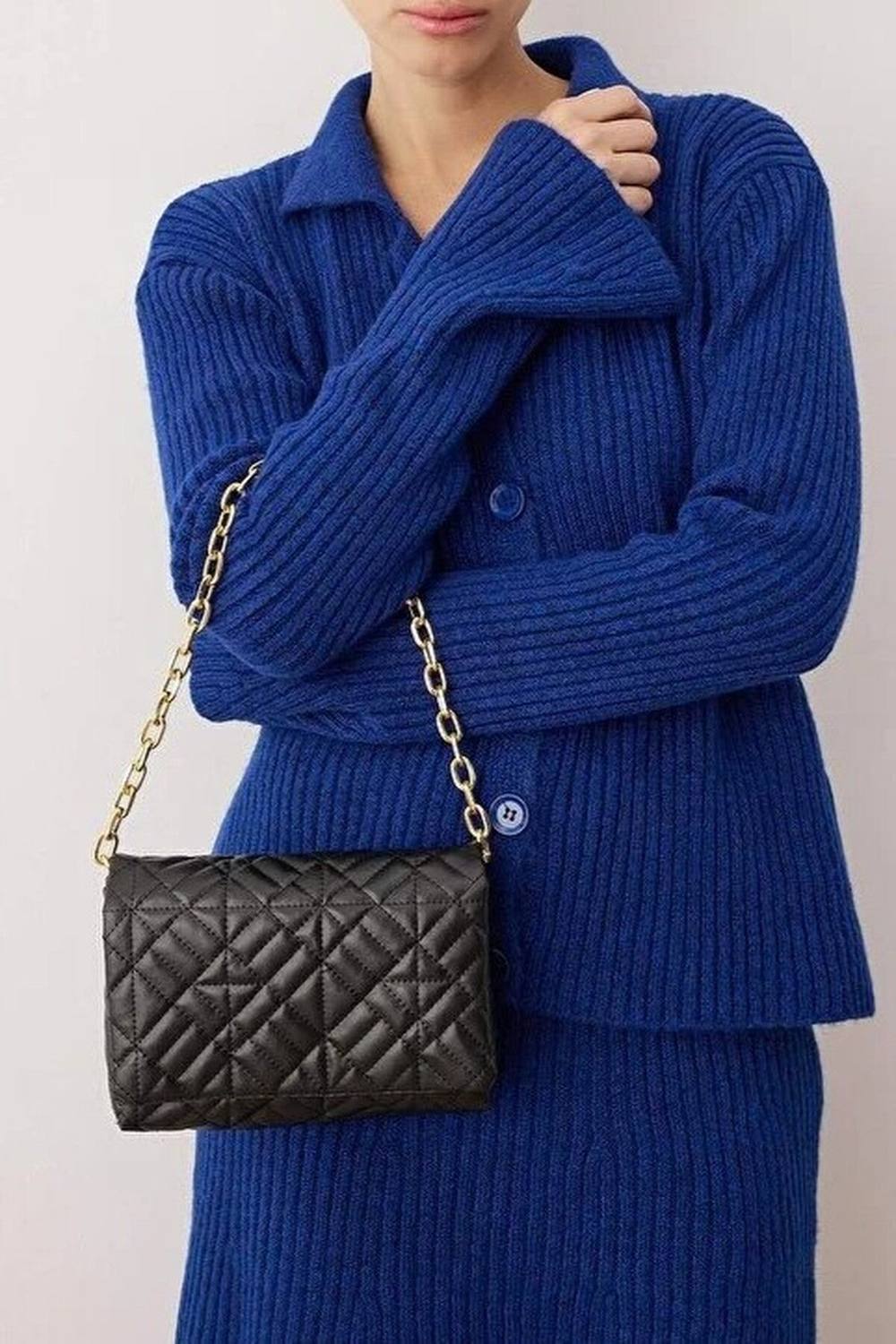 Wovcor Women's Quilted Flap Shoulder Bag With Chunky Chain Strap In Black