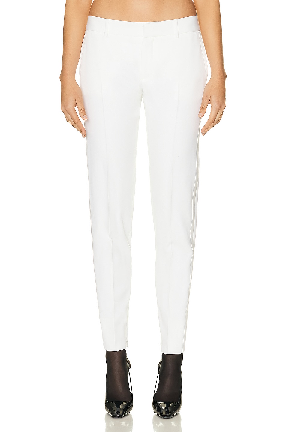 Saint Laurent Skinny Pant in Shell - White. Size 38 (also in 40).