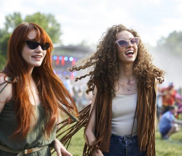 Elevate your city style with festival-inspired outfits! Mix flowy maxi skirts, edgy boots, and vibrant accessories for a modern twist. Discover key trends and styling tips today! #Mixing #Festival #Vibes #City #Life #FashionInspo