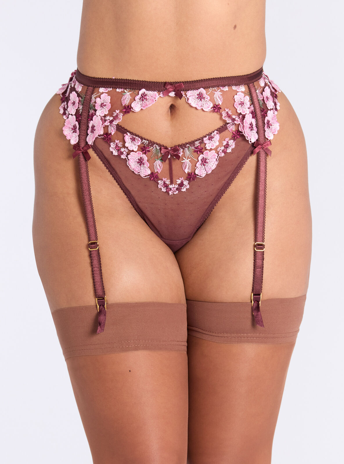 Boux Avenue Evelyn embroidered suspender belt