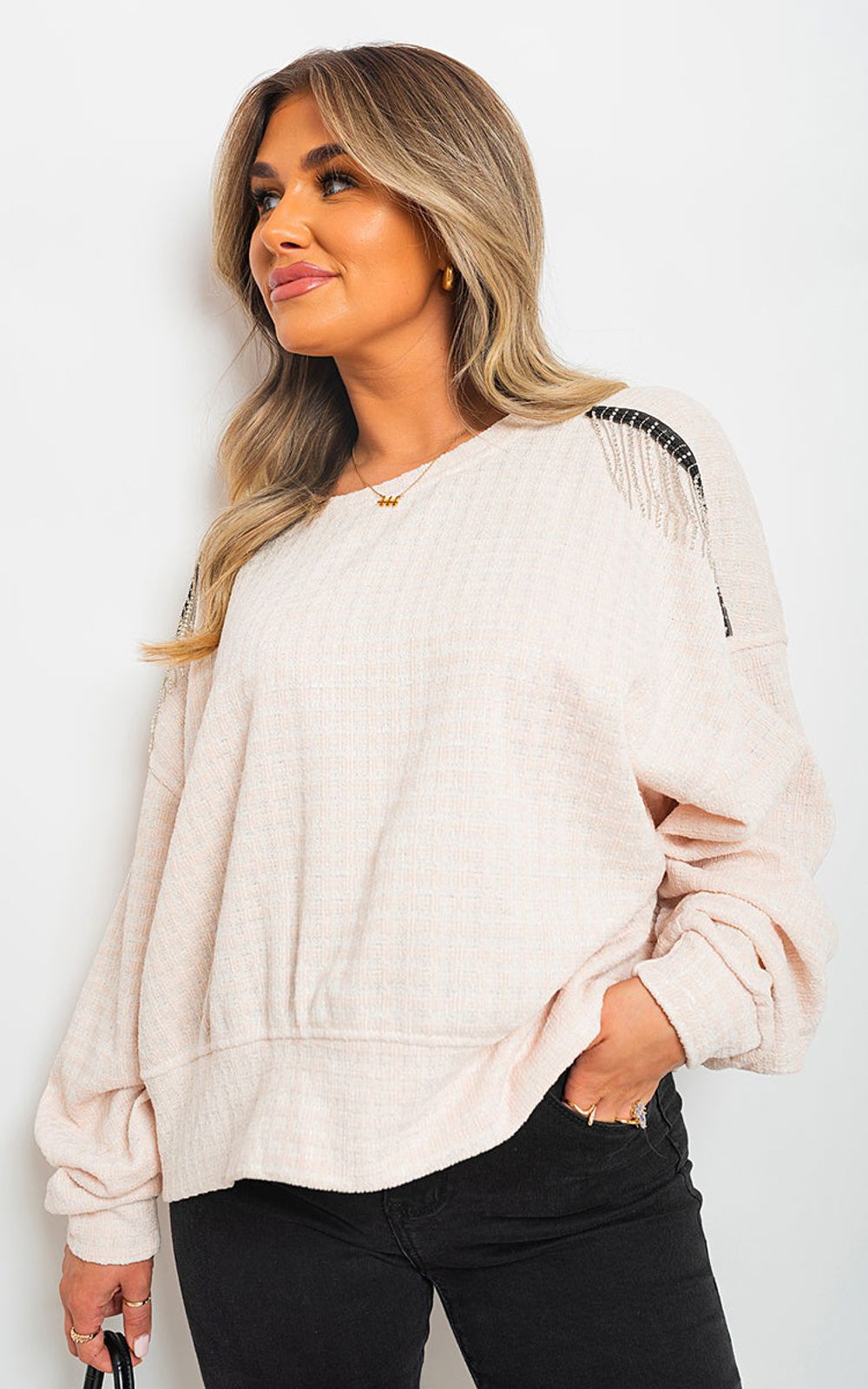 Cozy Long Sleeve Knitted Jumper w Tassel Detail - ML Beige